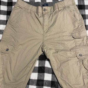 Men’s cargo shorts.